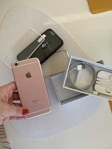 iPhone 6s rose gold 64gb (1 foto / 3)