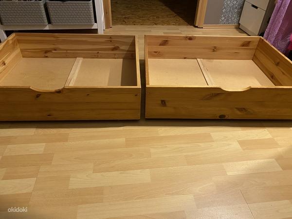 Две сосновые деревянные кровати (бельевые) ящики на колесах (фото #1)