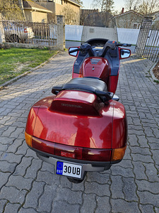 Honda PC 800 (3 фото из 6)