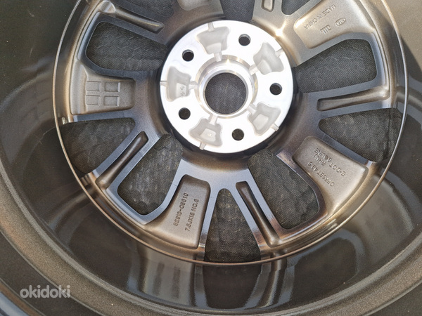 Kia valuveljed 18" uued
