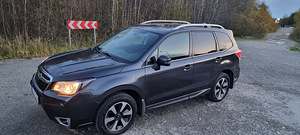 SUBARU FORESTER (10 фото из 15)