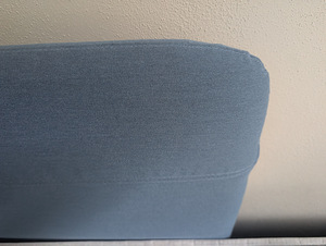 Продается кровать IKEA BLÅKULLEN 90×200 с матрасом (3 фото из 4)