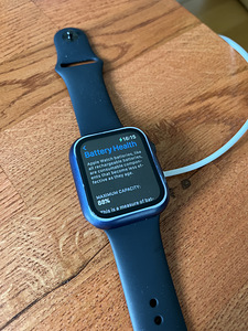 Apple watch 6 GPS 44mm (3 foto / 3)