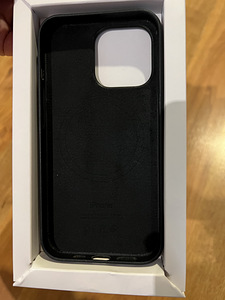 iPhone 13 pro magsafe nahast ümbris (2 foto / 3)
