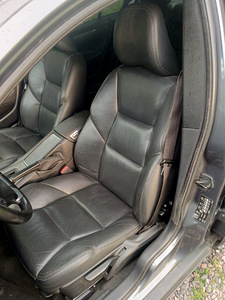 Volvo S60 2.0T (6 фото из 9)