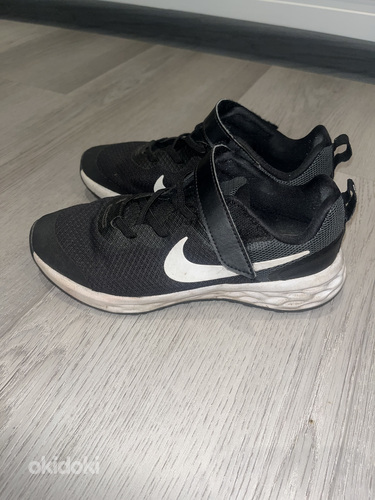 Tossud Nike 35