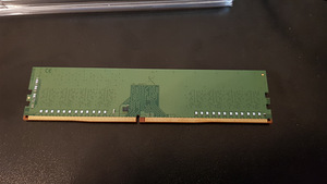 Kingston DDR4 8GB 2400MHz UDIMM (2 foto / 2)