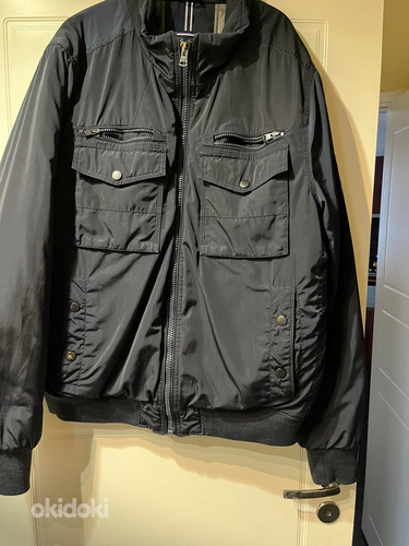Мужская зимняя куртка Tommy Hilfiger. Размер XL (фото #1)