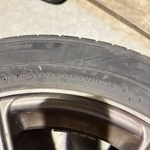 Летние шины на литых дисках 205/55R16 VW Sharan (5 фото из 6)