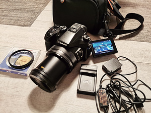 Lumix fz2000 (2 фото из 2)