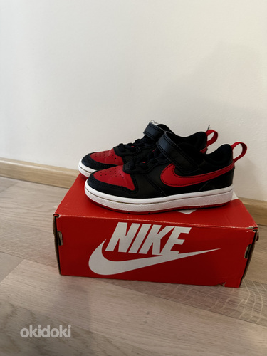 Nike tossud