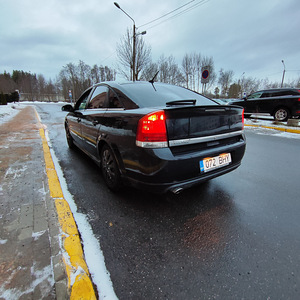 Opel vectra GTS (4 foto / 6)