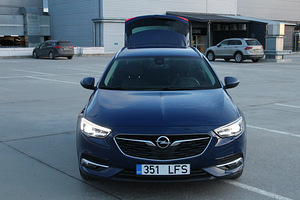 Opel Insignia Sports Tourer 2.0 125kW (12 foto / 14)