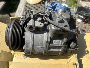 BMW X5 drive 4,0 konditsioneeri pump (7 foto / 7)