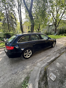 Audi A4 Quattro 155kw, 2012 (3 foto / 8)