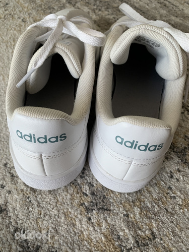 Кроссовки Adidas, р.39-40 (фото #2)