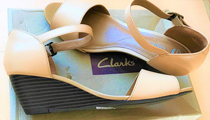 Clarks uued pidulikud rihmikud nr 43, st 27,5cm (2 foto / 3)