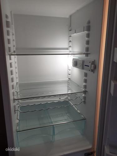 Холодильник Liebherr (181 см) (фото #3)