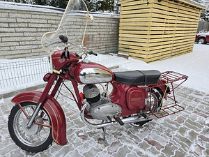 Jawa 350 (1 фото из 4)