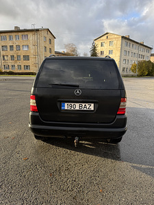Mercedes Benz ML270, w163 (5 foto / 10)