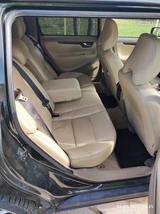 Volvo V70 (5 foto / 11)