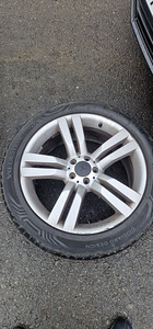 Диски и шины Mercedes (3 фото из 9)