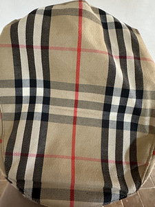 Кепка Burberry (оригинал) (3 фото из 6)