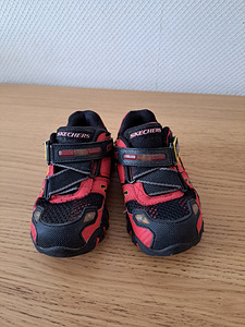 Skechers hot lights suurus 25 (2 foto / 3)