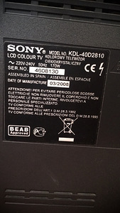 Телевизор Sony Bravia 40 очень хорошо сохранился. (9 фото из 9)