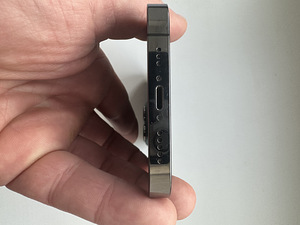 Apple IPhone 13 Pro (3 фото из 4)