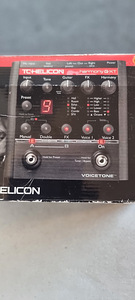 Müüa TC Helicon VoiceTone Harmony G-XT Vocal/Guitar Pedal