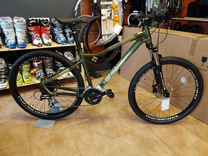 Новый горный велосипед Ghost Lanao Essential 27.5 "M размер