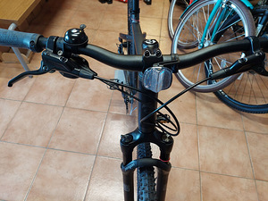 Hübriidratas Ghost Square Cross Essential Sram 1x12 (7 foto / 8)