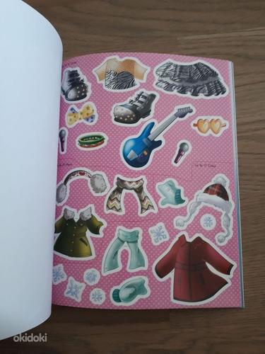 Книга с наклейками Disney Minni новая (фото #2)