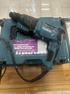 Perforaator Makita HR2630J, 2.8 kg, 800 W (3 foto / 4)