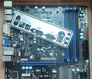 MSI B75MA-P45 | Defekt | (3 foto / 4)
