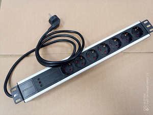 Pikendusjuhe Intellinet PDU 19" 7x Schuko 1,5 m