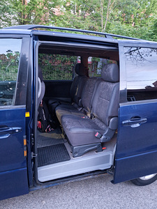 Toyota previa (4 фото из 6)