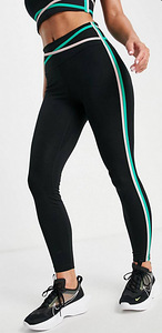 Uued NIKE retuusid, s. S (2 foto / 2)
