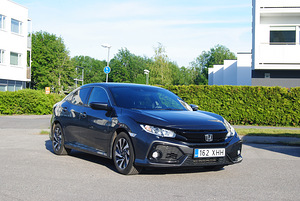 Honda Civic Elegance Navi Sensing 1.0 Turbo 93kW (2 foto / 15)