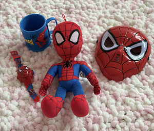 Spiderman komplekt, uus (1 foto / 5)