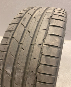 Диски Schnitzer AC2 R22 + Hankook Ventus S1 Evo3 (2 фото из 6)