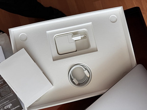 Apple MacBook Air 13 M1 512GB (2022), Space Grey (6 foto / 6)