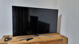 43" LED teler Samsung UE43MU6172U (5 foto / 7)