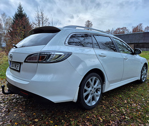 Mazda 6 GH 2008 2.5L Bensiin 6k manuaal (6 foto / 15)