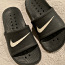 Детские шлепанцы Nike размер 32 (фото #1)