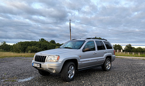 Jeep grand Cherokee overland 2.7 120kw 2003a (2 foto / 11)