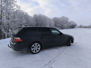 BMW e61 535d 200kw 2006 reg.makstud (2 foto / 14)