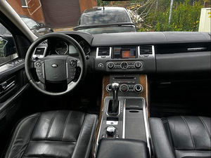 LAND ROVER RANGE ROVER SPORT (4 foto / 9)