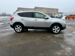 Nissan Qashqai 2.0 110kW 4x4 (8 foto / 11)